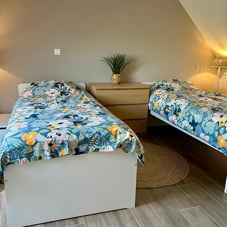 Au Coeur Des Collines, Doucette