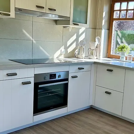 Au Coeur Des Collines, Doucette *