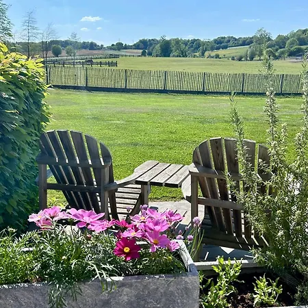 Au Coeur Des Collines, Doucette * Ellezelles